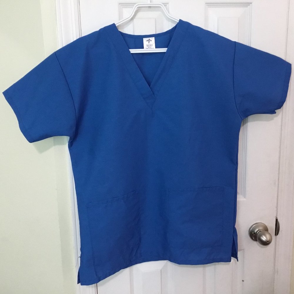 NWOT Medline ComfortEase Women scrub set